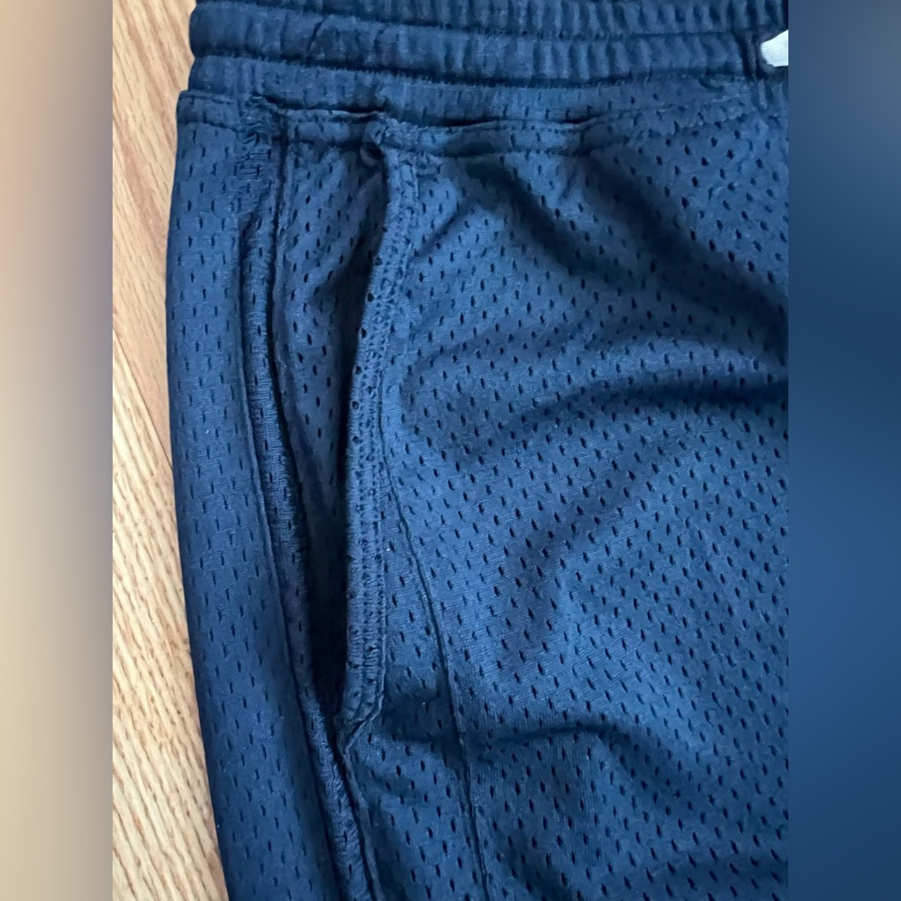 Free People Movement Women's Overtime
Mesh Athletic Pants in Navy Size S NWT - Picture 4 of 8